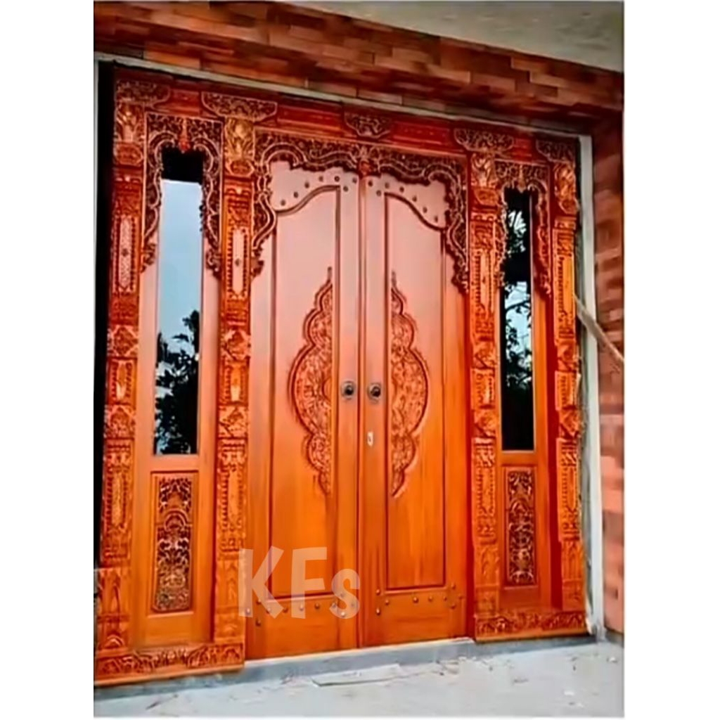 Pintu rumah / pintu ukir kayu jati/ gebyok jawa