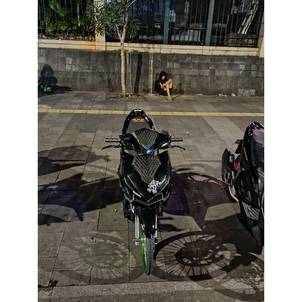 Dasi vario 125 150 led old carbon original