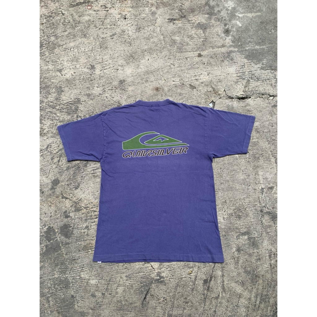 Vintage 90's Quiksilver T-shirt