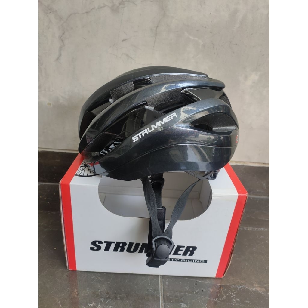 helm sepeda strummer RH-8 metallic black