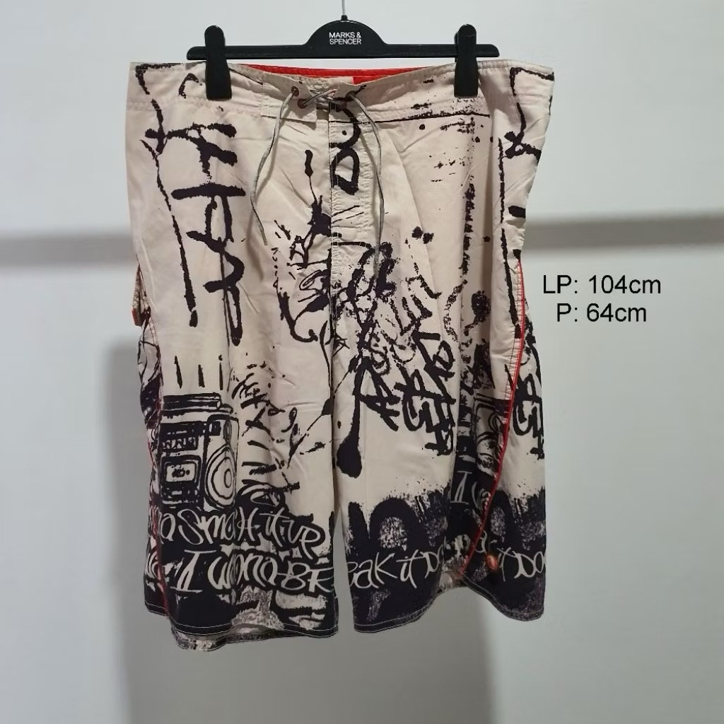 Celana Pendek Jumbo pria preloved