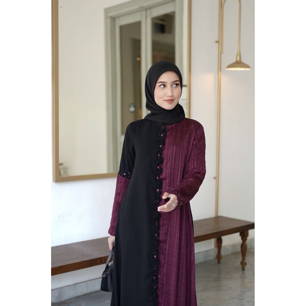 abaya hannah maroon