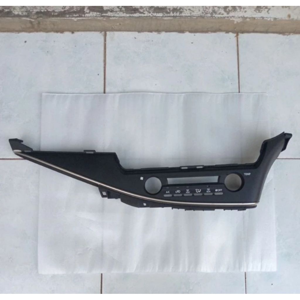 Panel AC Innova Reborn tipe V & Q.