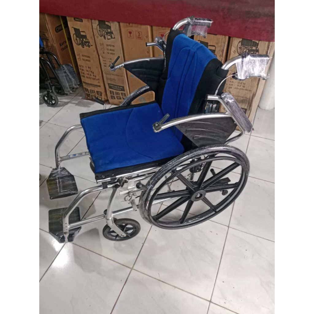 Kursi roda bekas murah