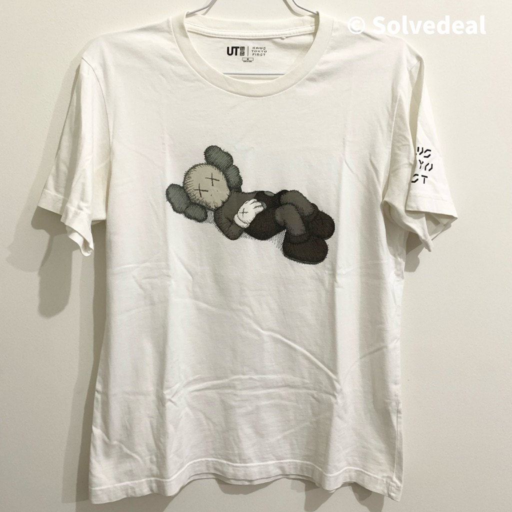 Kaos Uniqlo Kaws Tokyo First Japan Putih