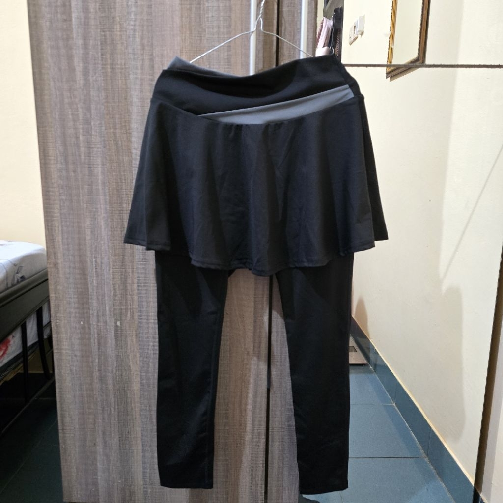 [PRELOVED] Legging rok Anmo yoga