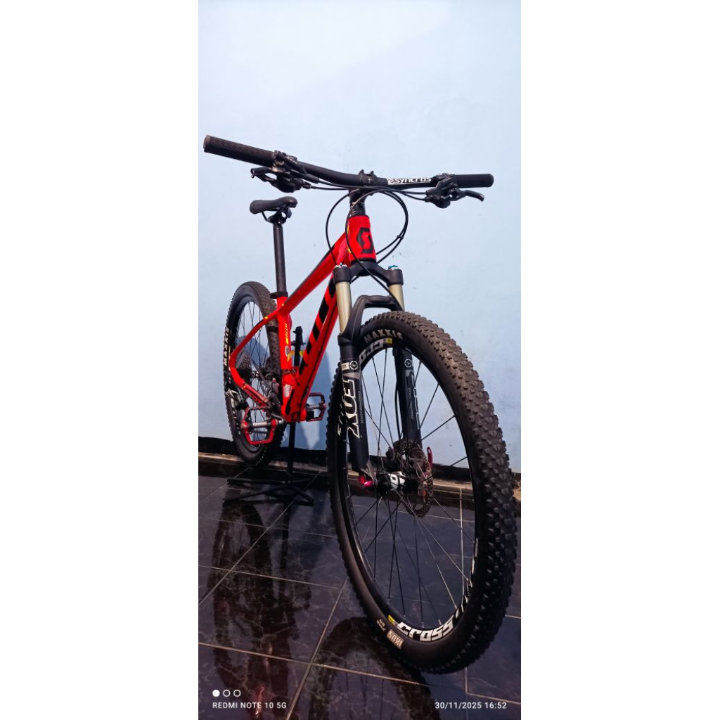 sepeda gunung mtb scott scale 770 size s