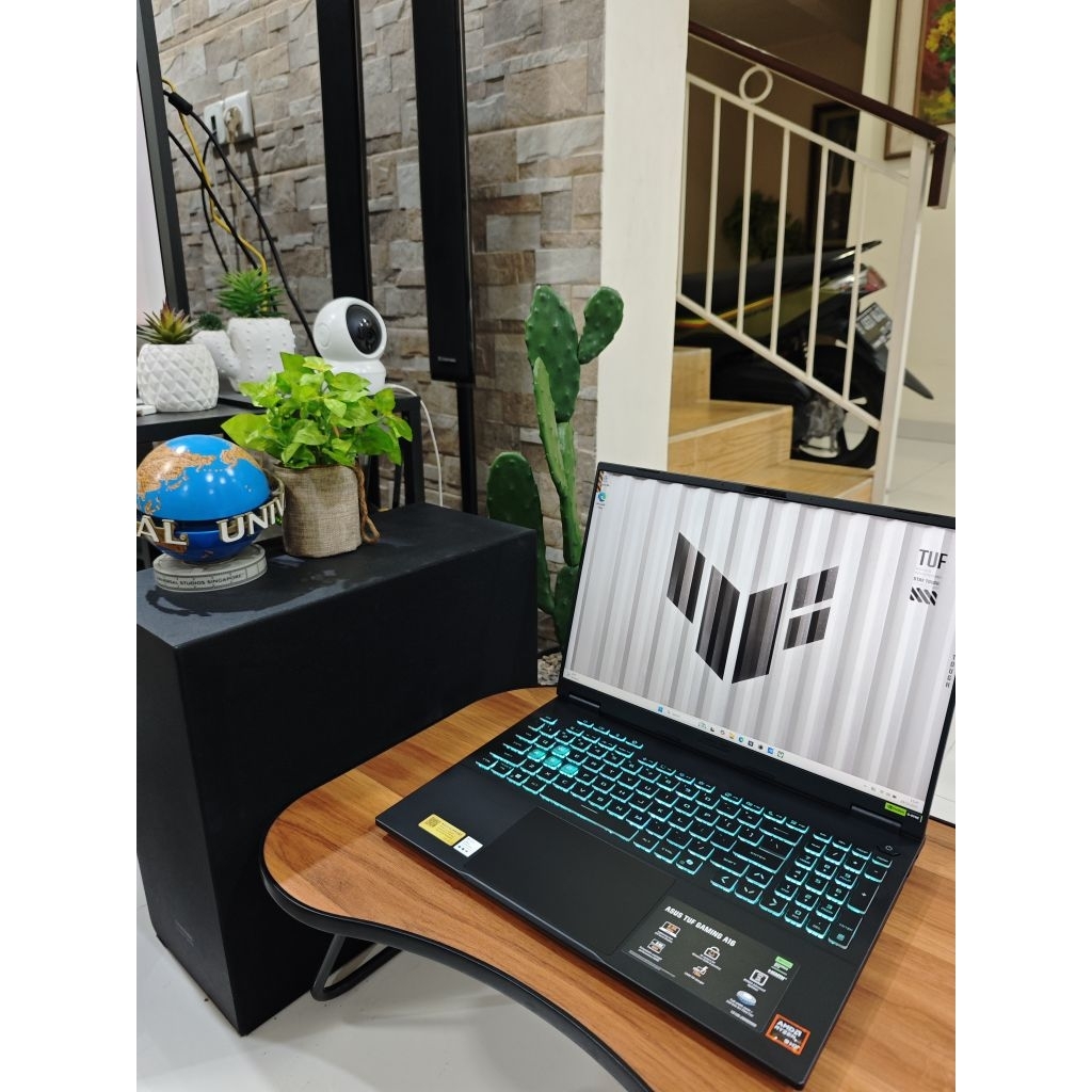 Laptop Asus TUF FA608PP RTX5070 Ryzen 9 x rog tuf