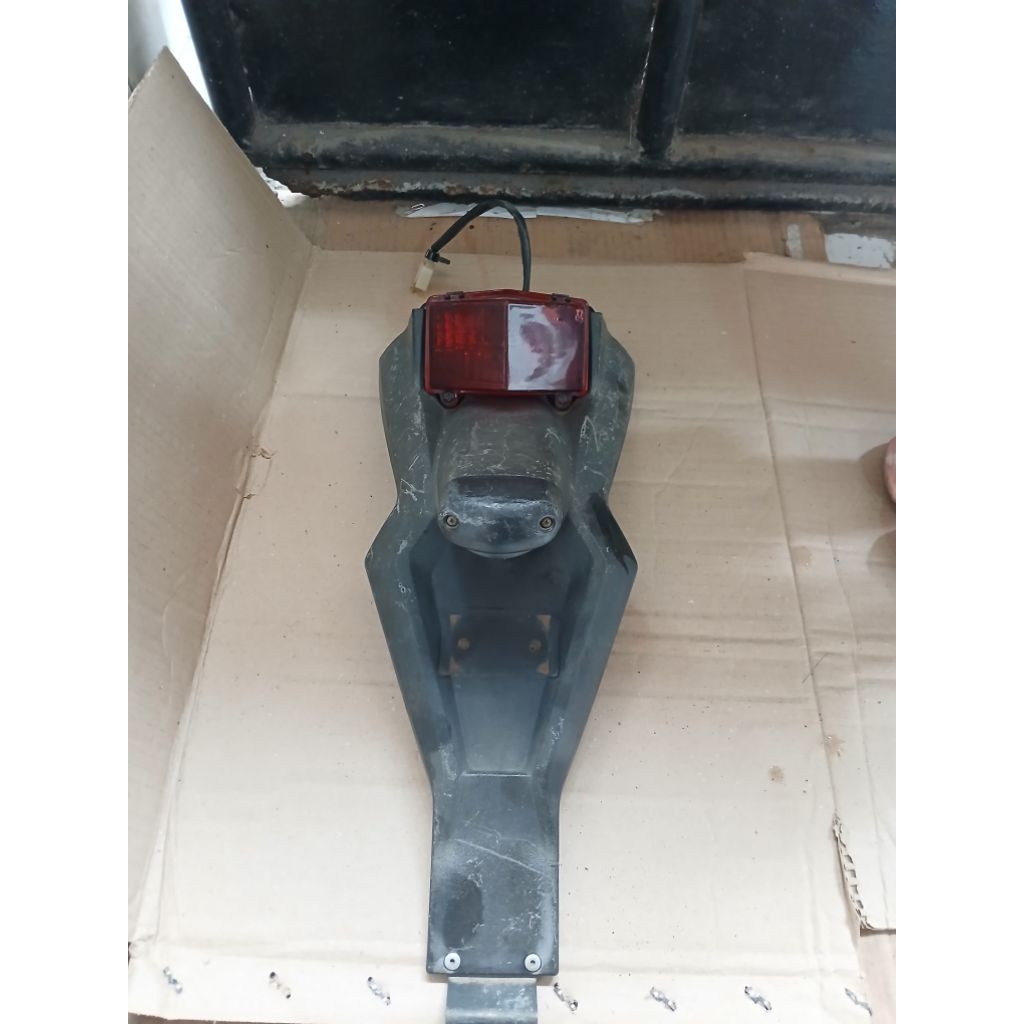 Spakbor belakang KLX 150 old ori lepasan