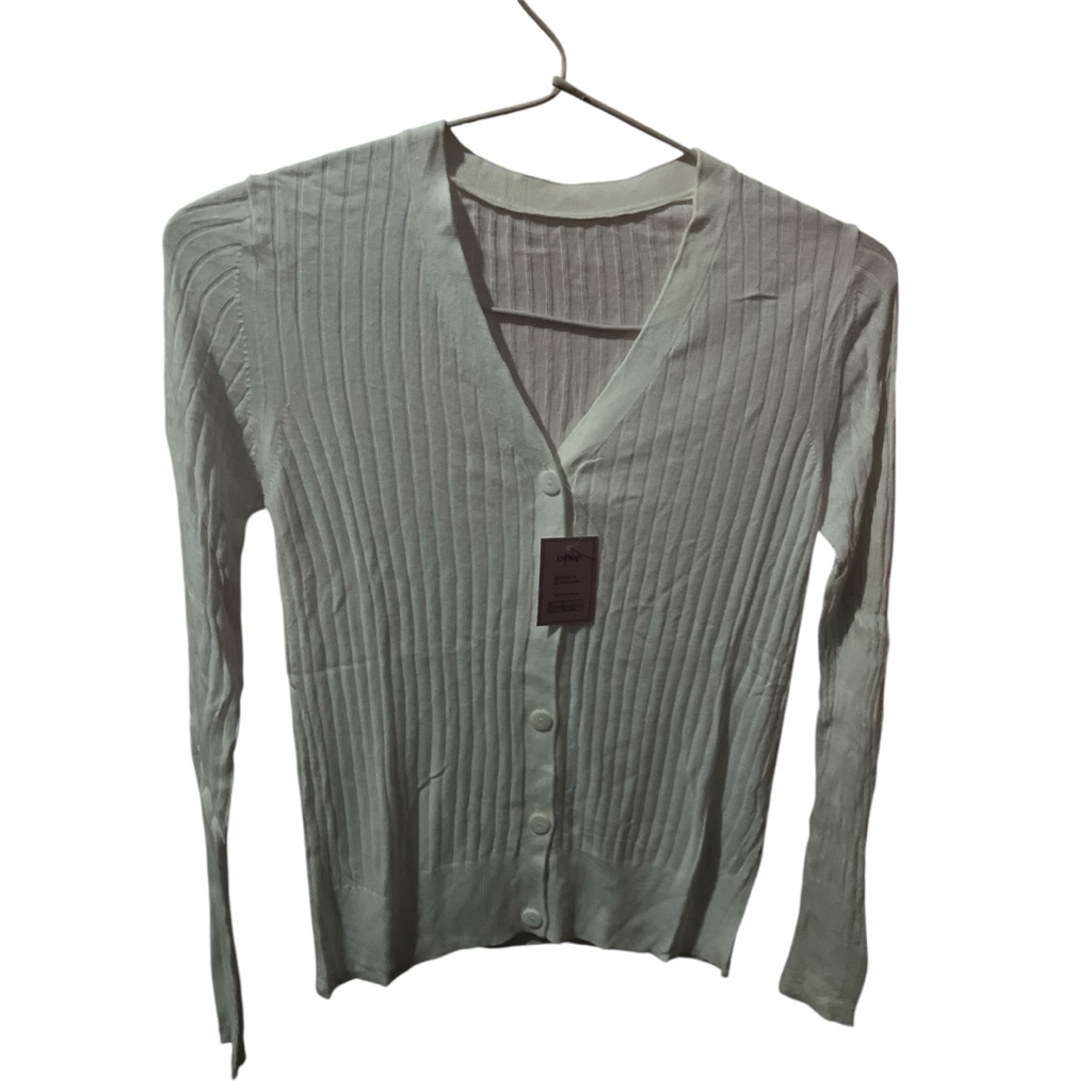 cardigan rajut warna putih
