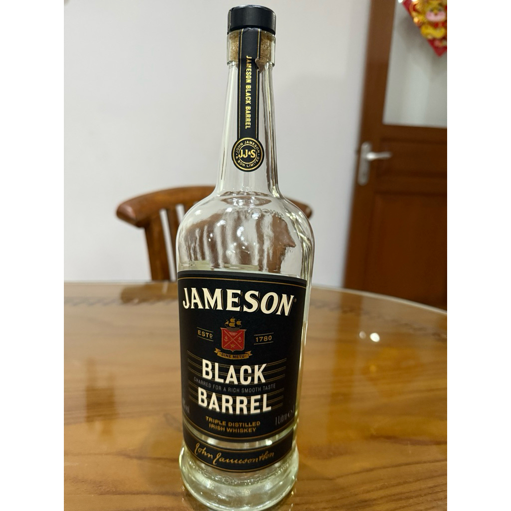 Botol Kosong Jameson Black Barrel 1lt