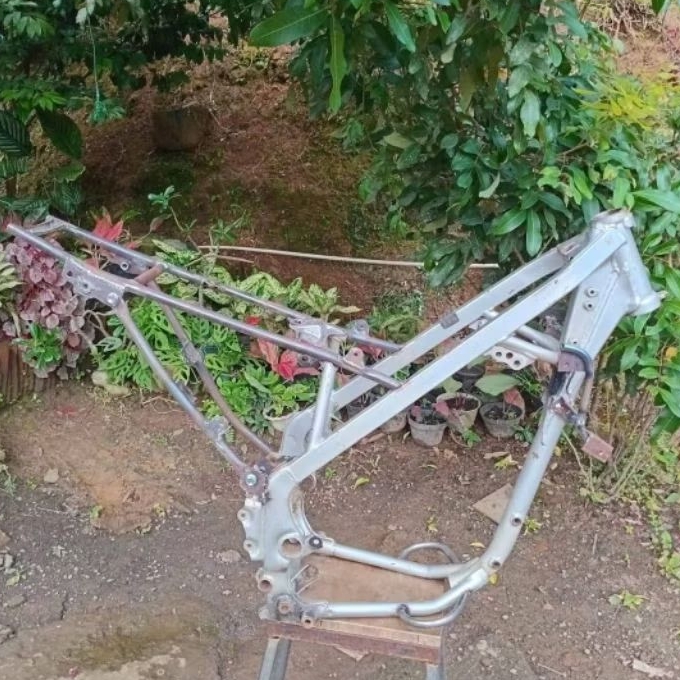 Sub Frame Rangka Model KLX140 pnp KLX150 Sambungan rangka model klx140