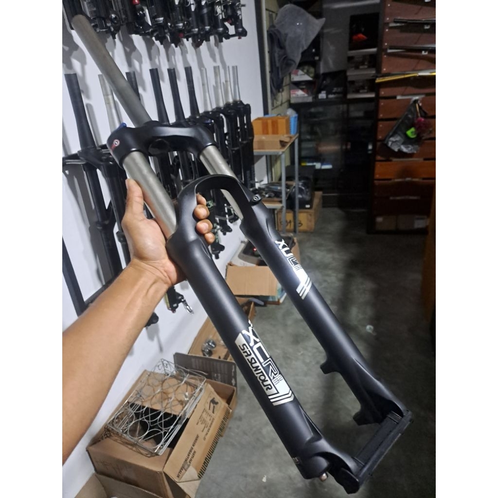 Fork XCR / X1 27.5 travel 120 lock rebond bukan epicon epixon recon revelation yari fox
