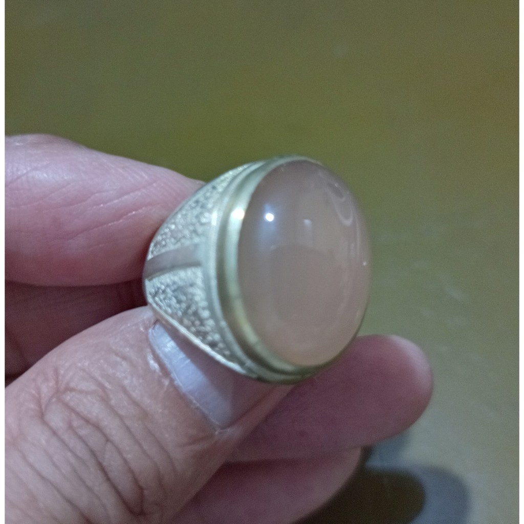 Cincin batu alam Anggur Pacitan / Natural Chalcedony