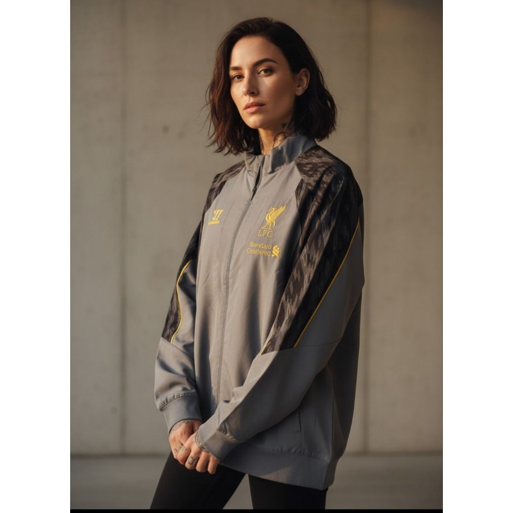 jaket original liverpool 2013 XL