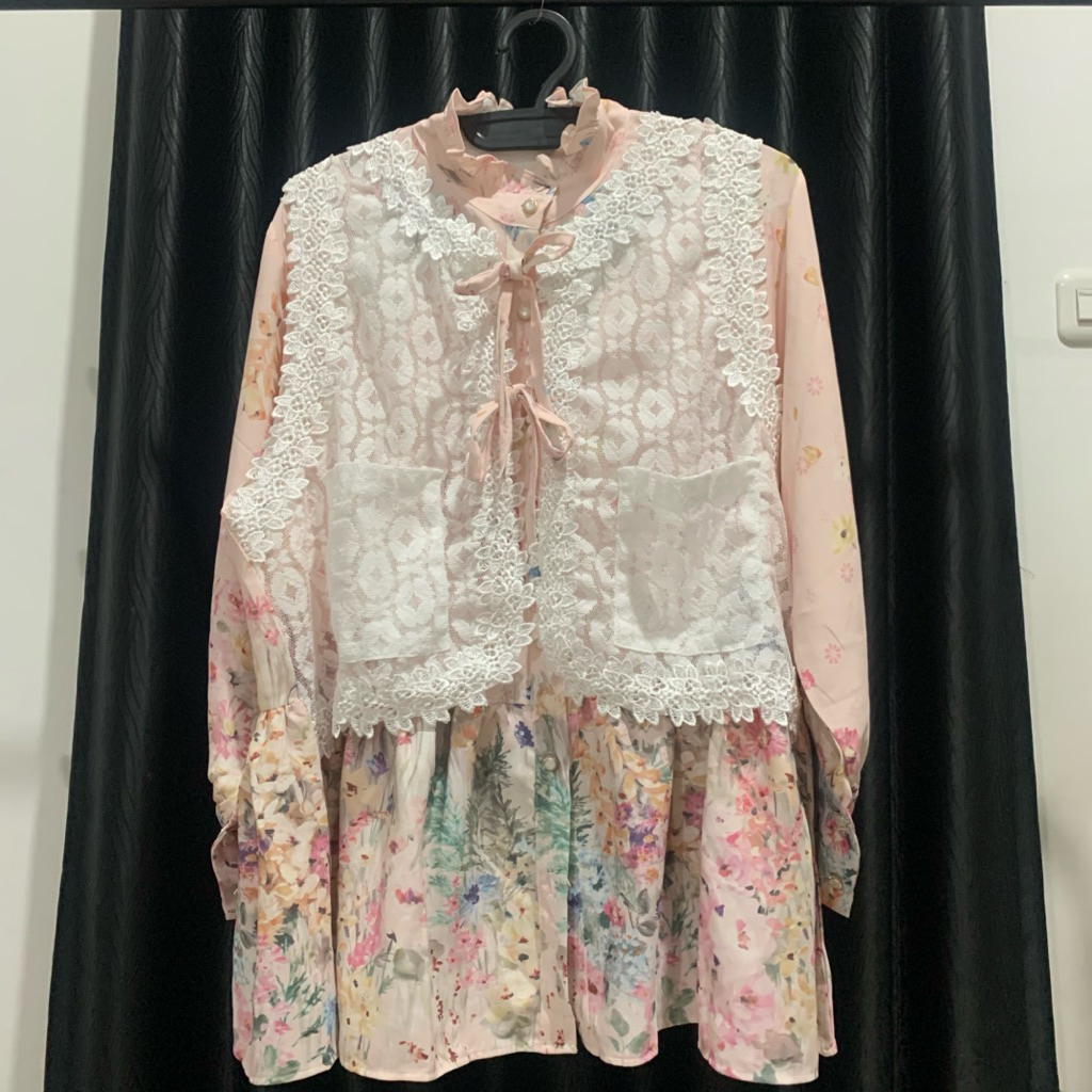 NEW atasan renda bunga dusty by meijiwang