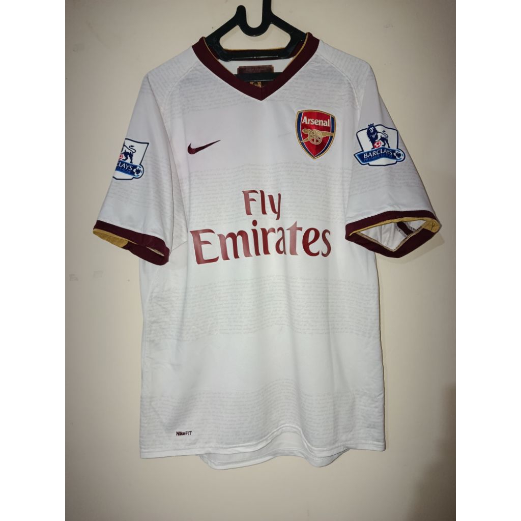 Arsenal 2007 size M(legit)