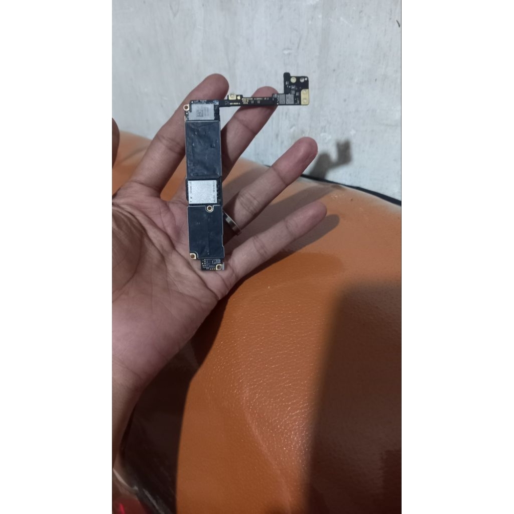 Mesin Normal Iphone 7 plus baca deskripsi