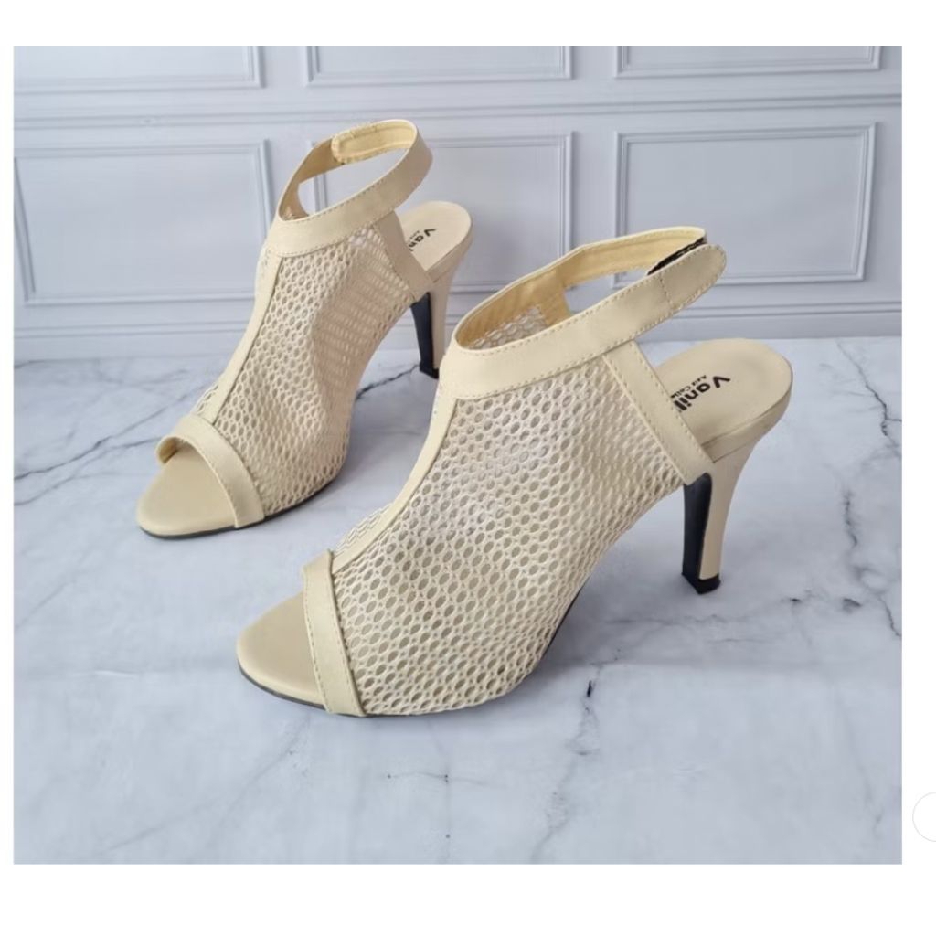 High Heels Preloved Like New