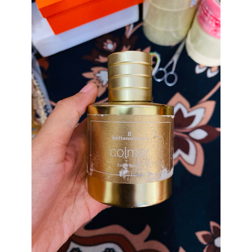 FESTIVE COLMAR BUTTONSCARVES