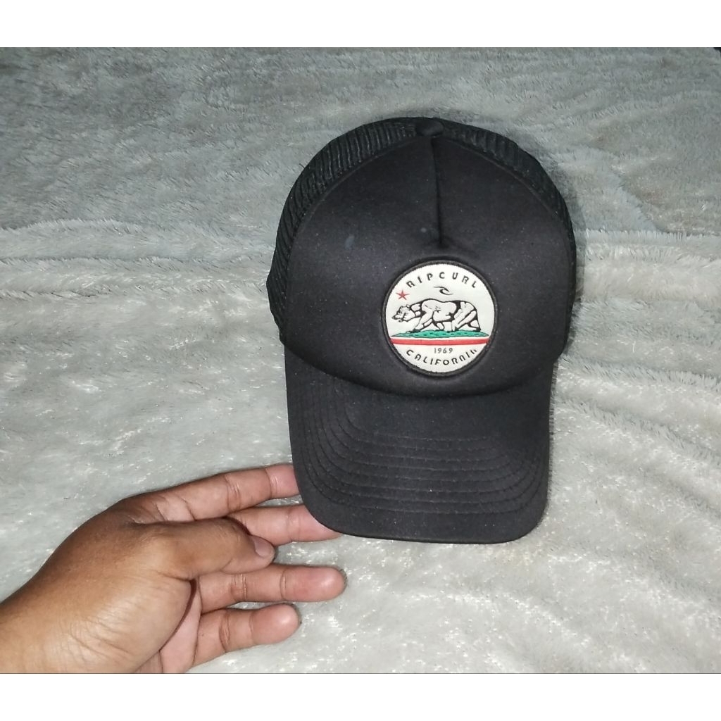 Topi Trucker RIPCURL Setelan Second