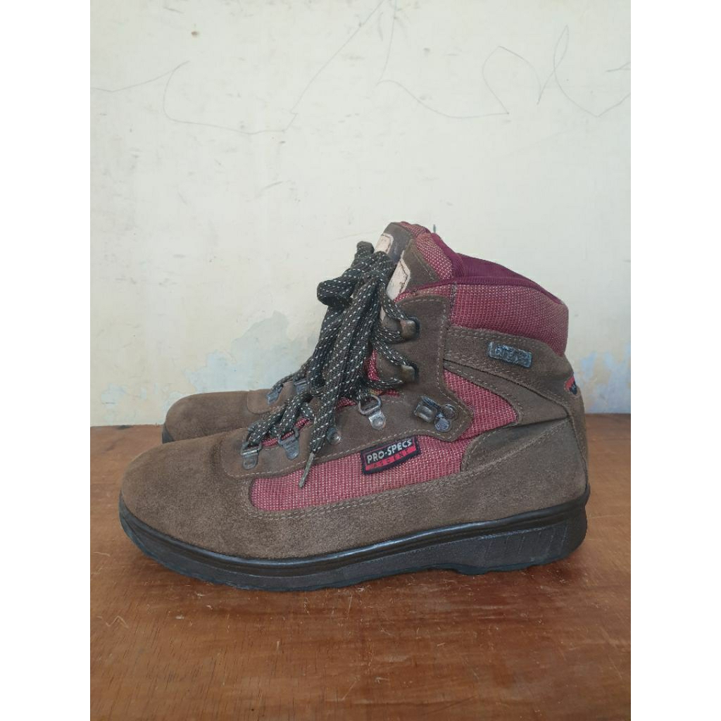 Sepatu Outdoor PRO SPECS Goretex Leather Hiking Trekking