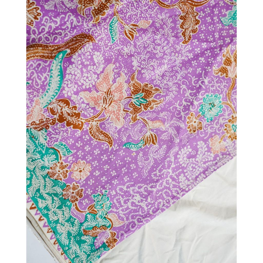 Batik Tulis Lasem motif Sekar Jagad Kontemporer