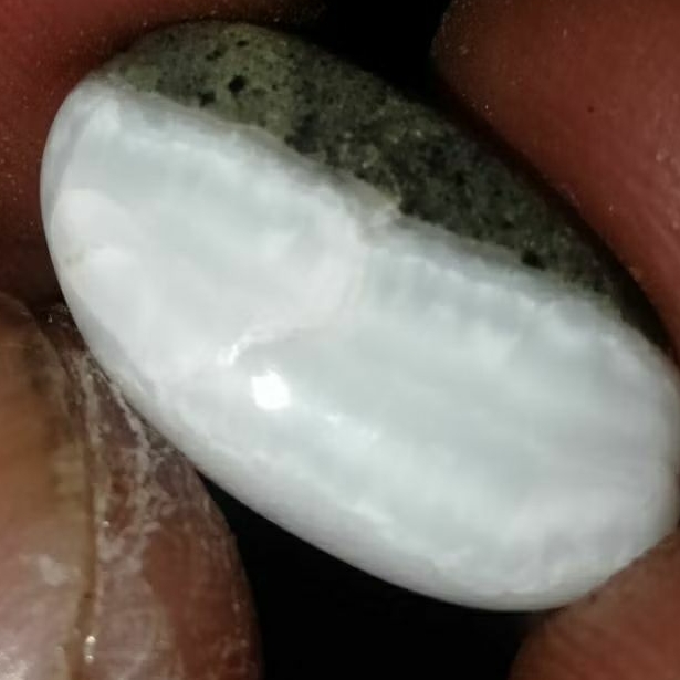 Batu Badar Besi Semeru Macan Putih Bulu Keramik