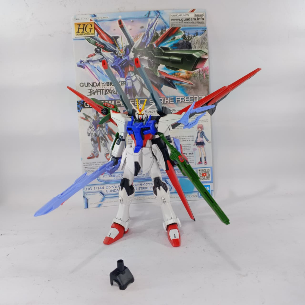 Bandai HG Perfect Strike Freedom / Model Kit Gundam Breaker Battlogue 1/144 2nd Sudah Rakit HS058