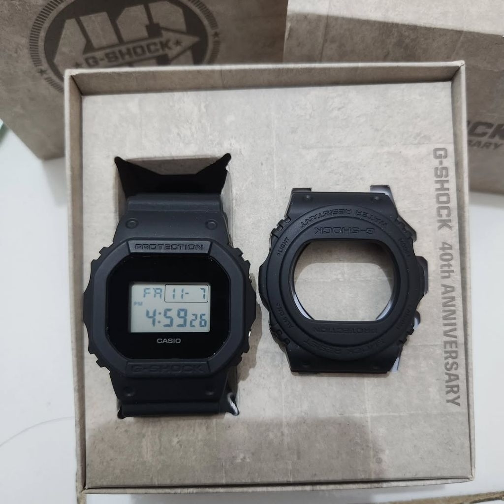 Casio G-shock Anniversary 40th DW-5657RE-1DR Second Preloved Original
