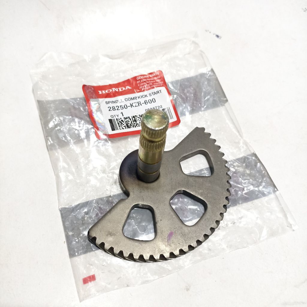 AS ENGKOL KAPAK SELAHAN VARIO 125 FI OLD, VARIO 150LED OLD ORIGINAL KZR