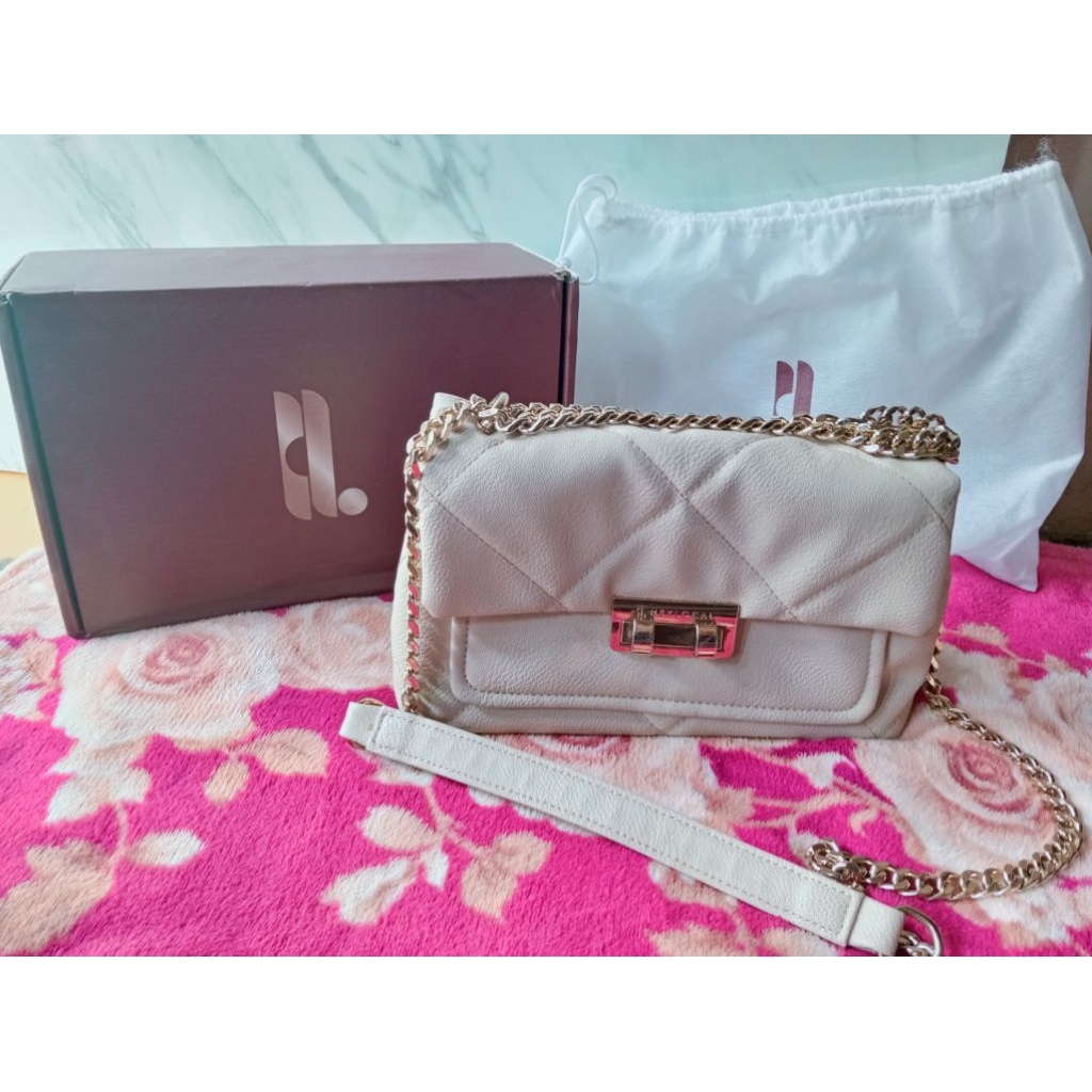 London Bag by HeyLocal.id