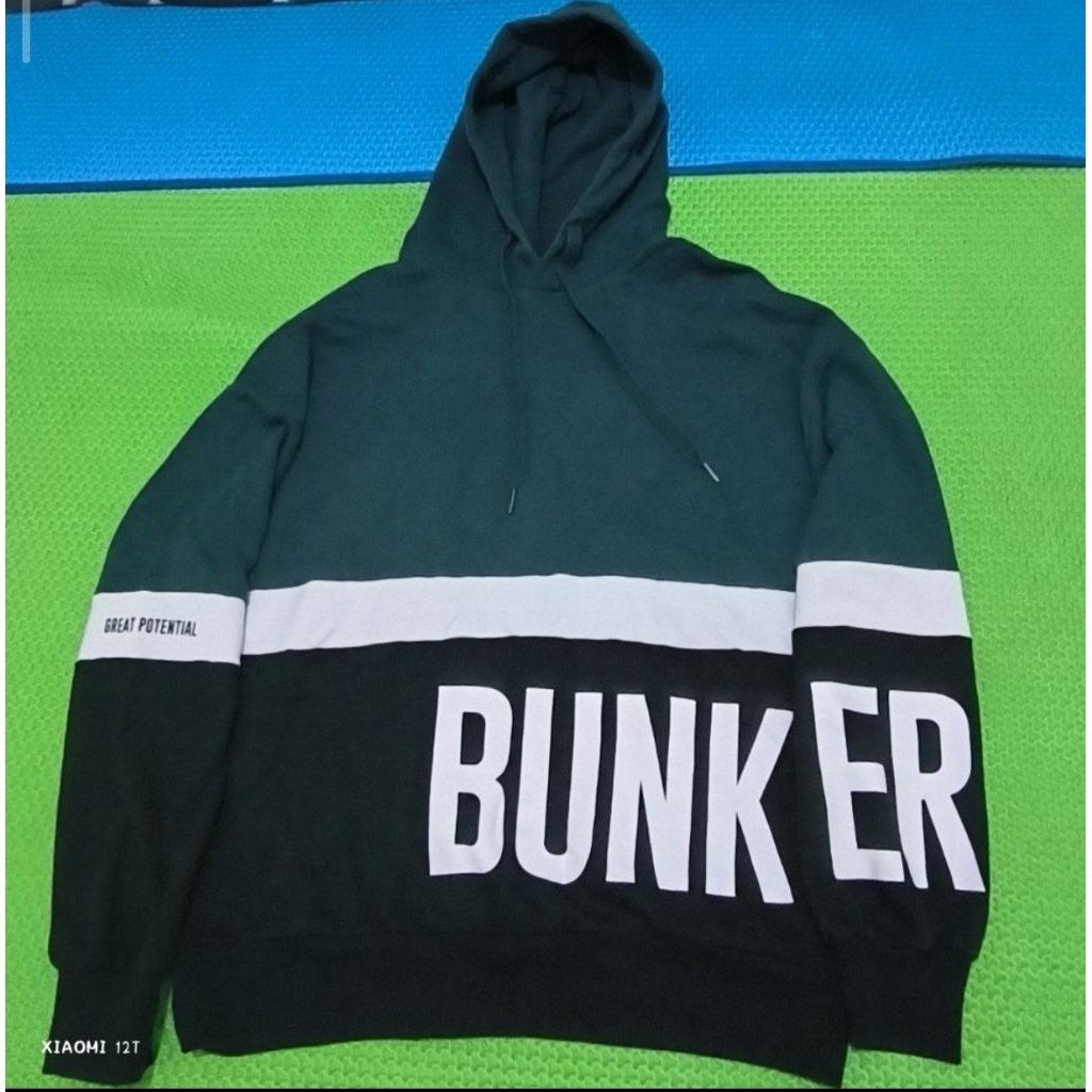 Hoodie Bunker Buster