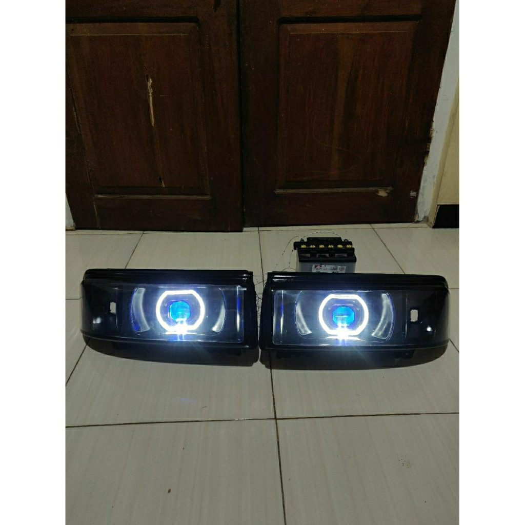 Lampu depan mobil Suzuki Carry futura dan L 300