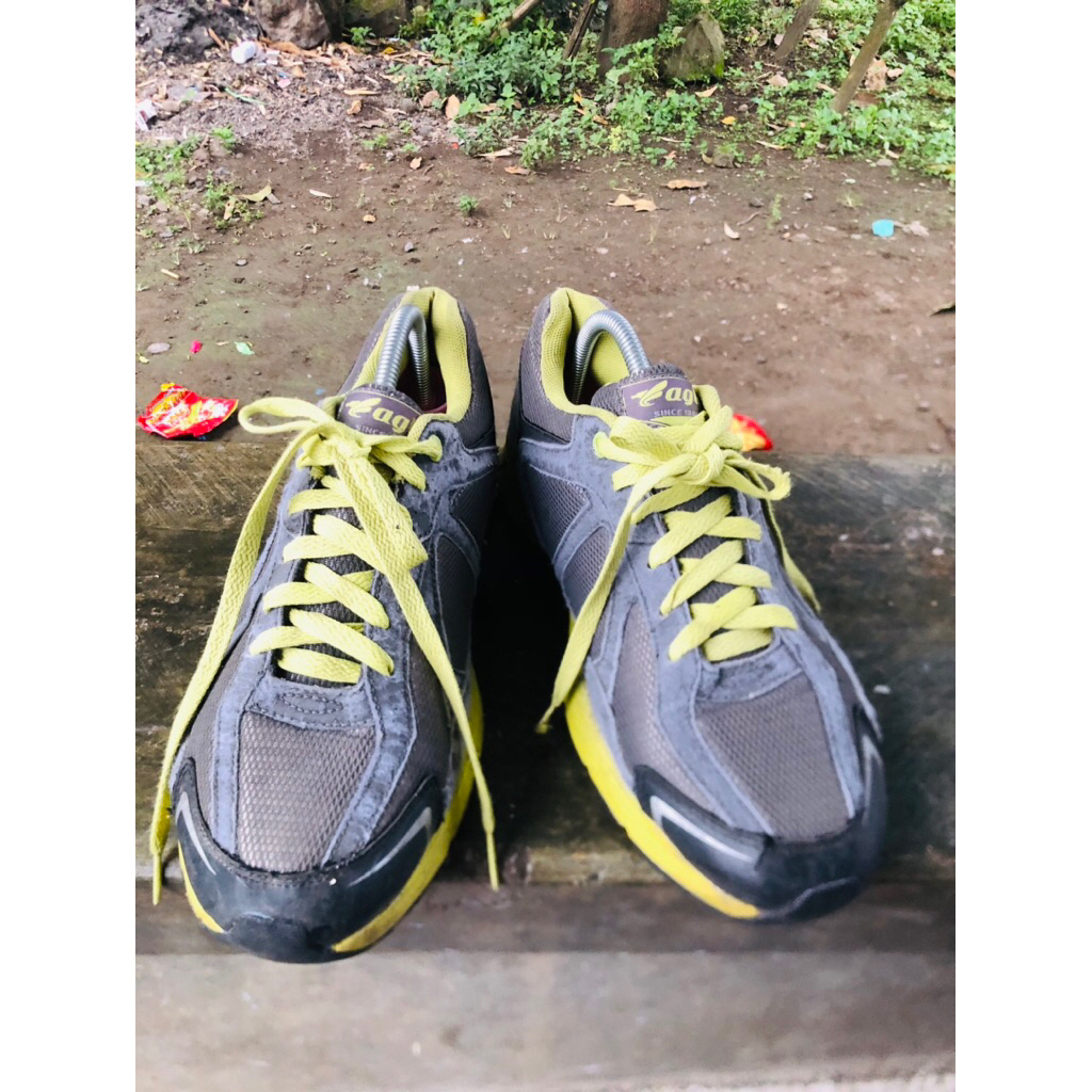 sepatu running merk eagle uk 43