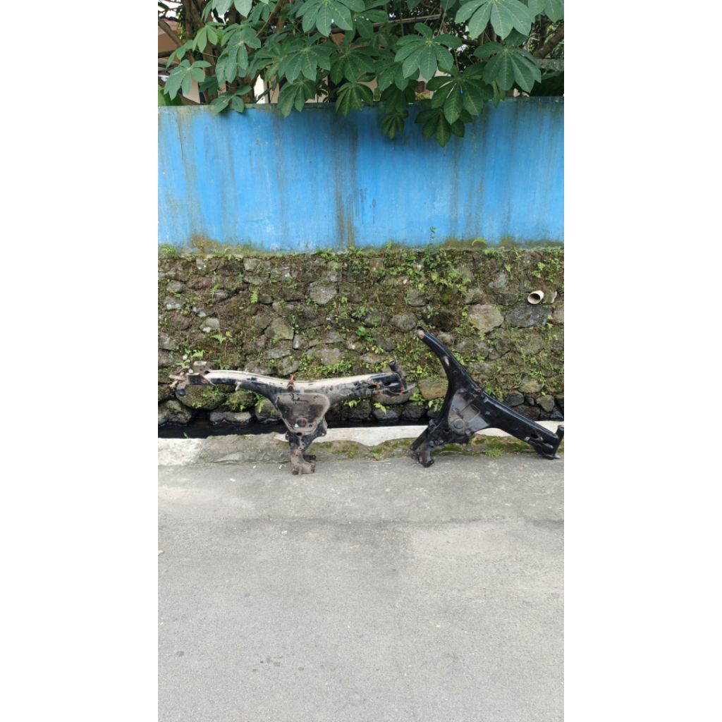 Rangka Suzuki A100 Tipe as komstir panjang