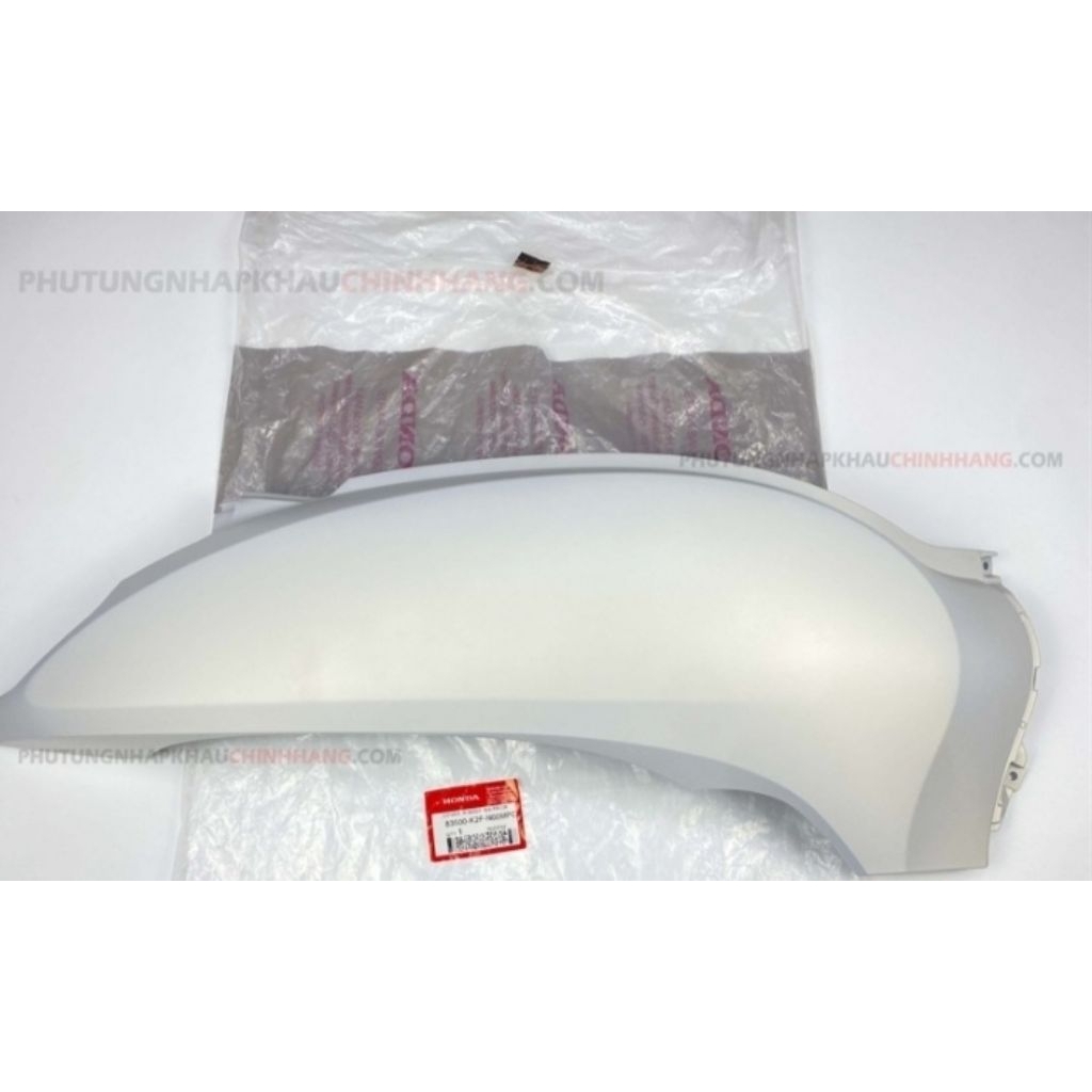 Cover body belakang k2f Scoopy 2020 2023 new putih doff original kanan