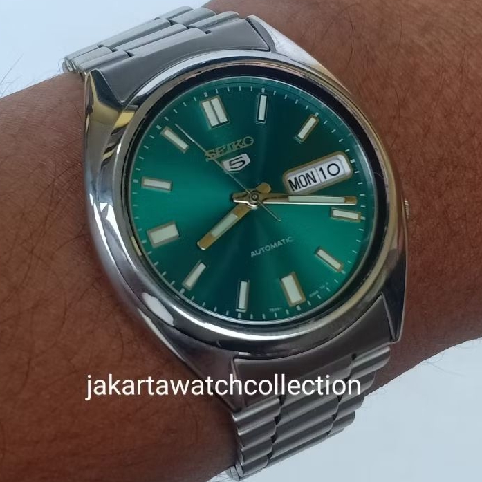 Seiko 5 SNX447 automatic 21 jewels 7s26 green dial bekas