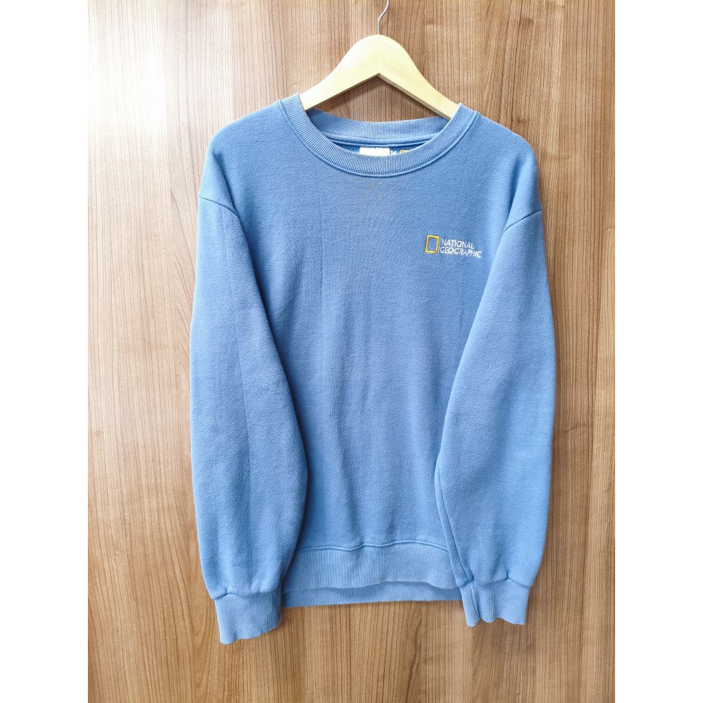 Preloved crewneck NatGeo biru denim