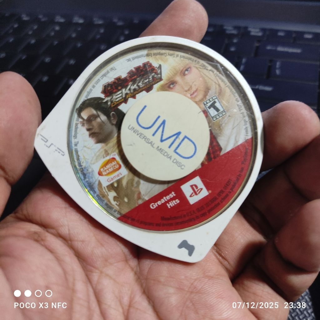 Sony PSP-E1000 Handheld Game Console Hitam 4.3 Inci TFT