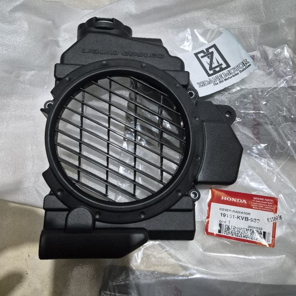 19151-KVB-930 cover cafer kofer tutup radiator honda vario 110 karbu sampan original AHM
