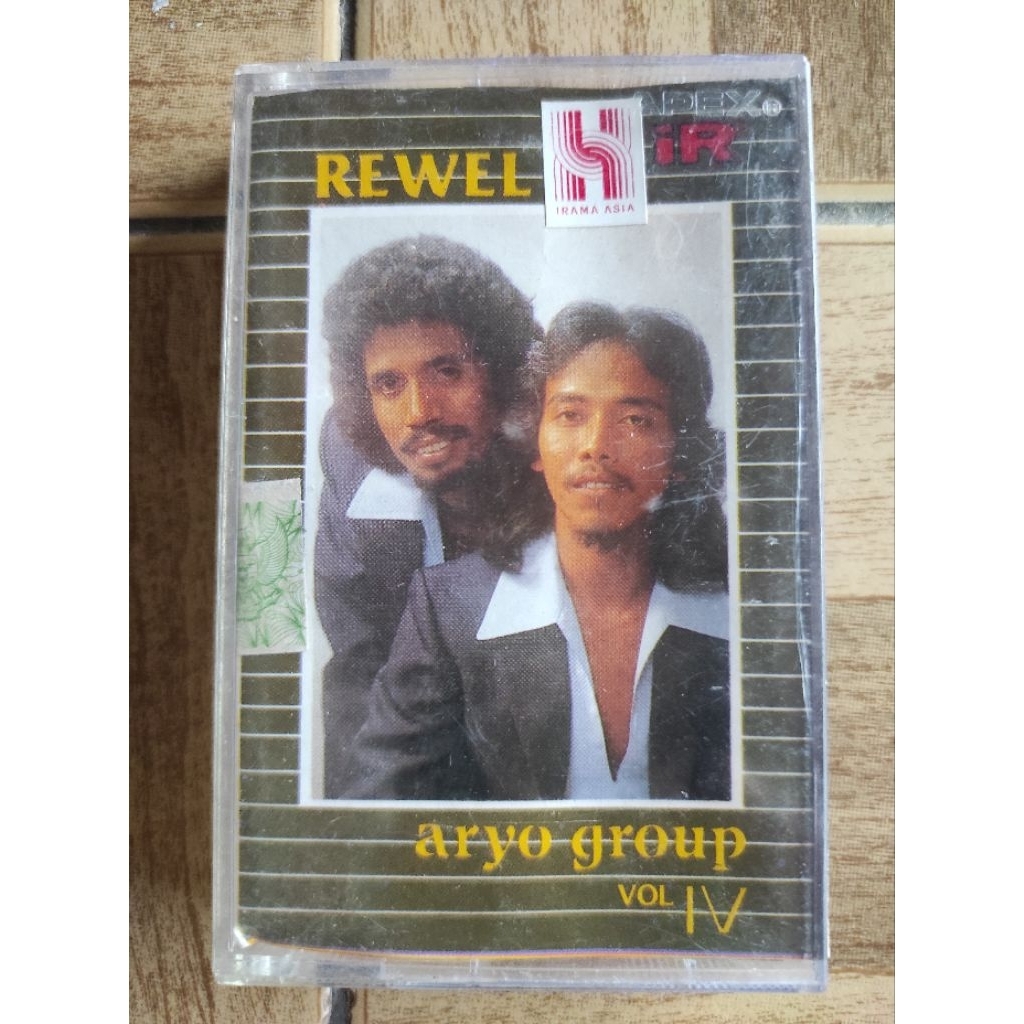 kaset pita ARYO GROUP vol. 4 "rewel"