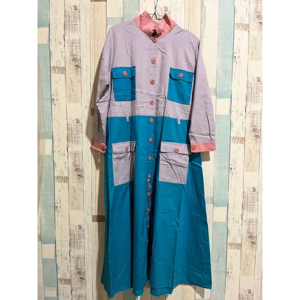 preloved gamis dannis