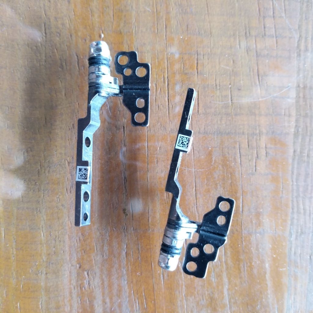 engsel laptop dell latitude 7390