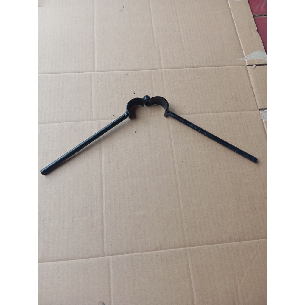 Pembuka Drat Lampu/Tang Drat Lampu