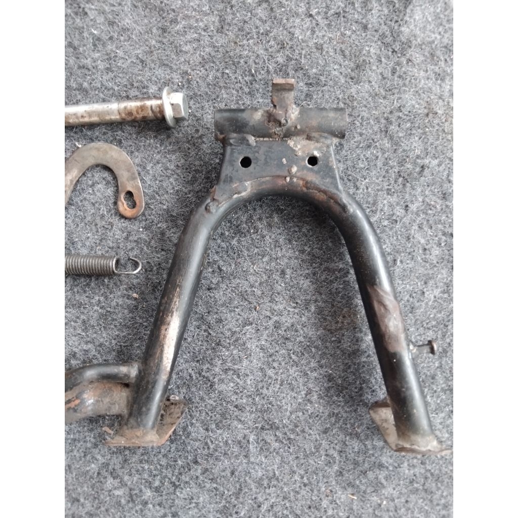 Standar Tengah Yamaha jupiter z