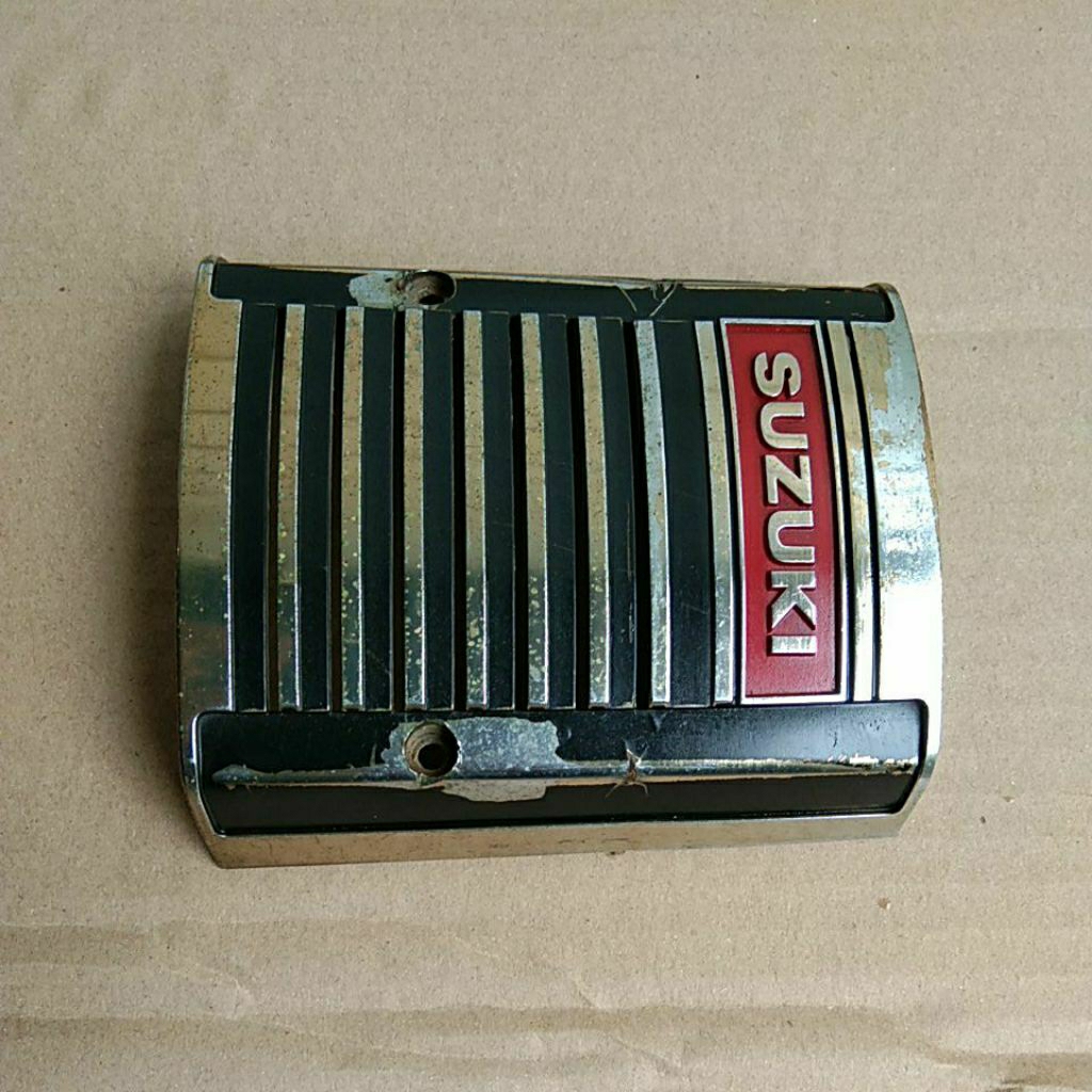 emblem logo panel dada dasi suzuki rc100 dk spirit bravo