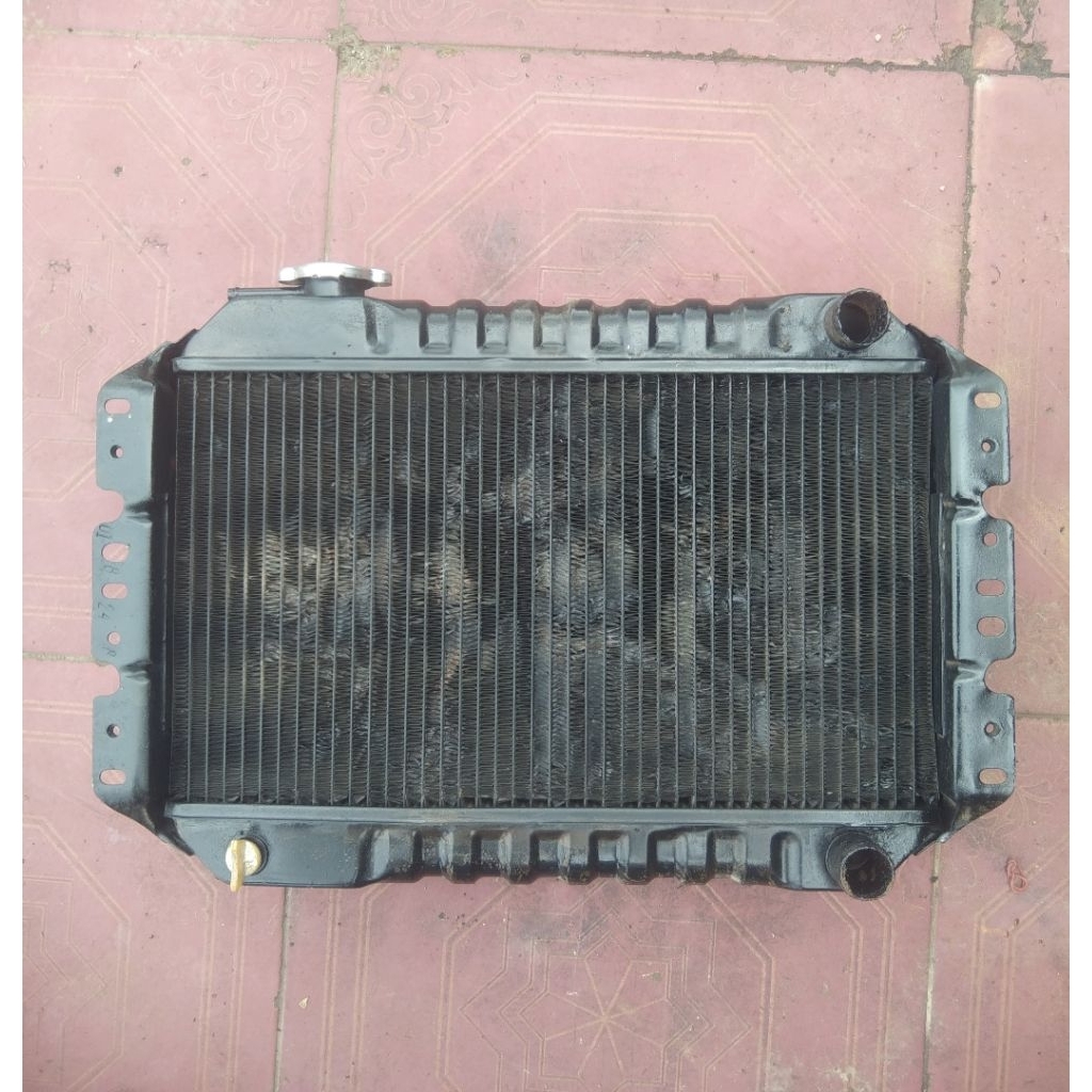 radiator Suzuki carry 1.0  original copotan bagus