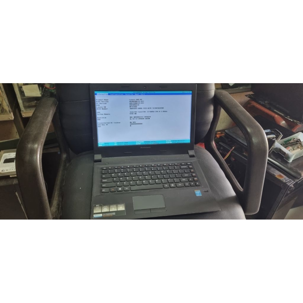 Laptop Lenovo B40 80 core i3 5005U ram 8gb hdd 500gb cocok buat sekolah ato admin