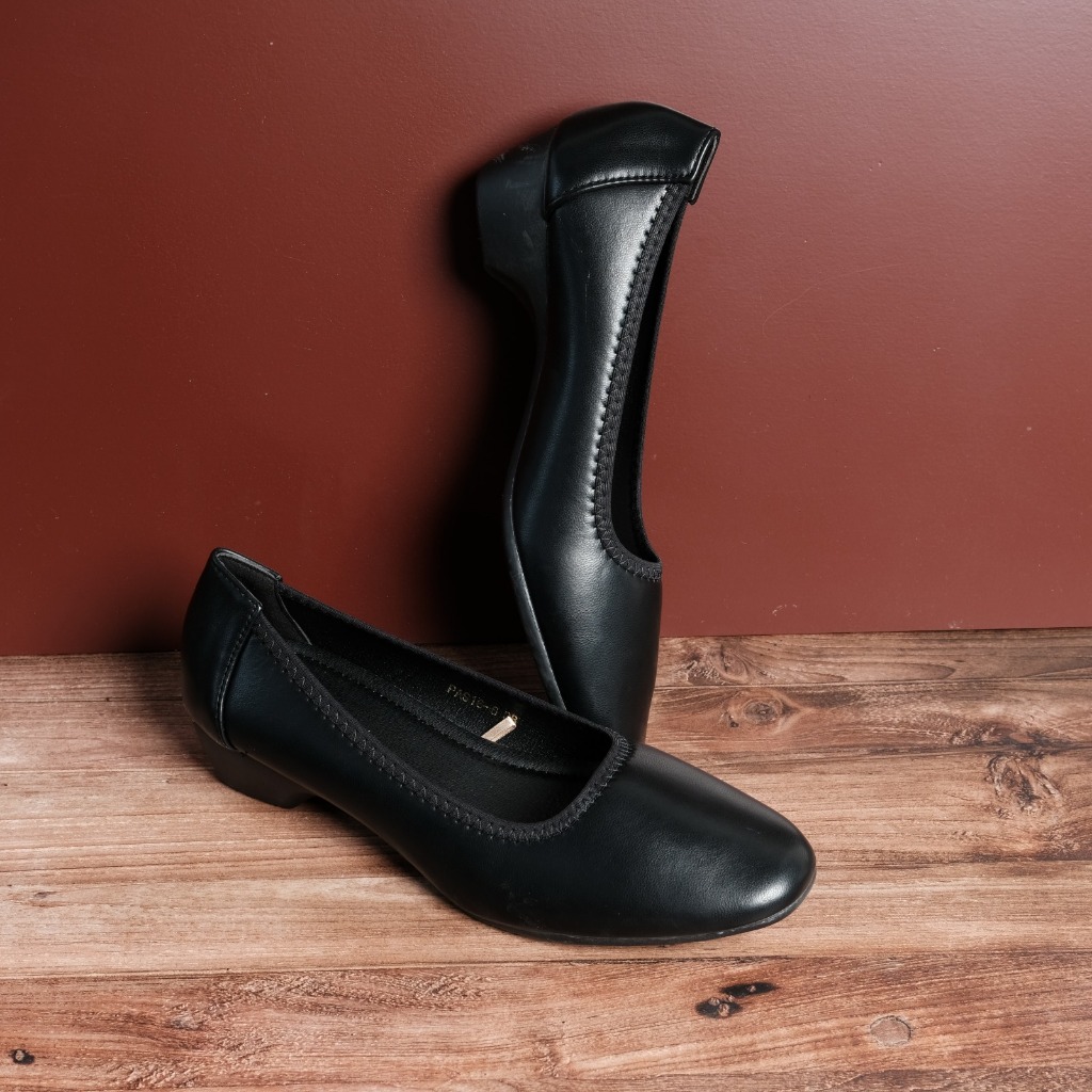 Peter Keiza Sepatu Wanita Hitam Polos Wedges Tinggi 2cm PAS16-6